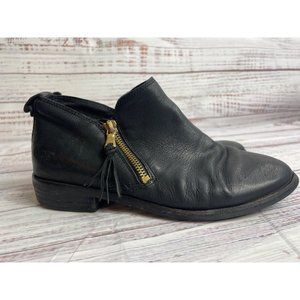 Ugg Glee 1020262 Black Leather Bootie - Women's‎ sz 7